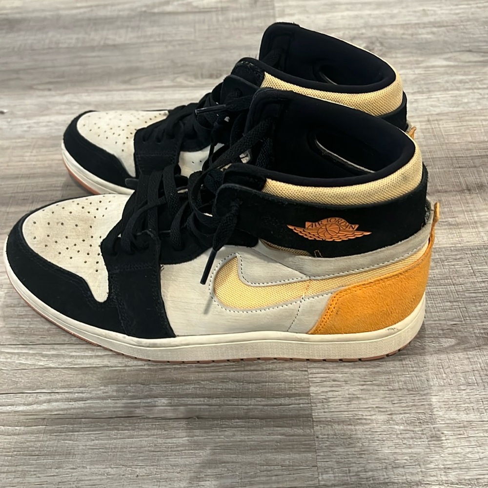 Lightly worn Jordan 1 high zoom cmft